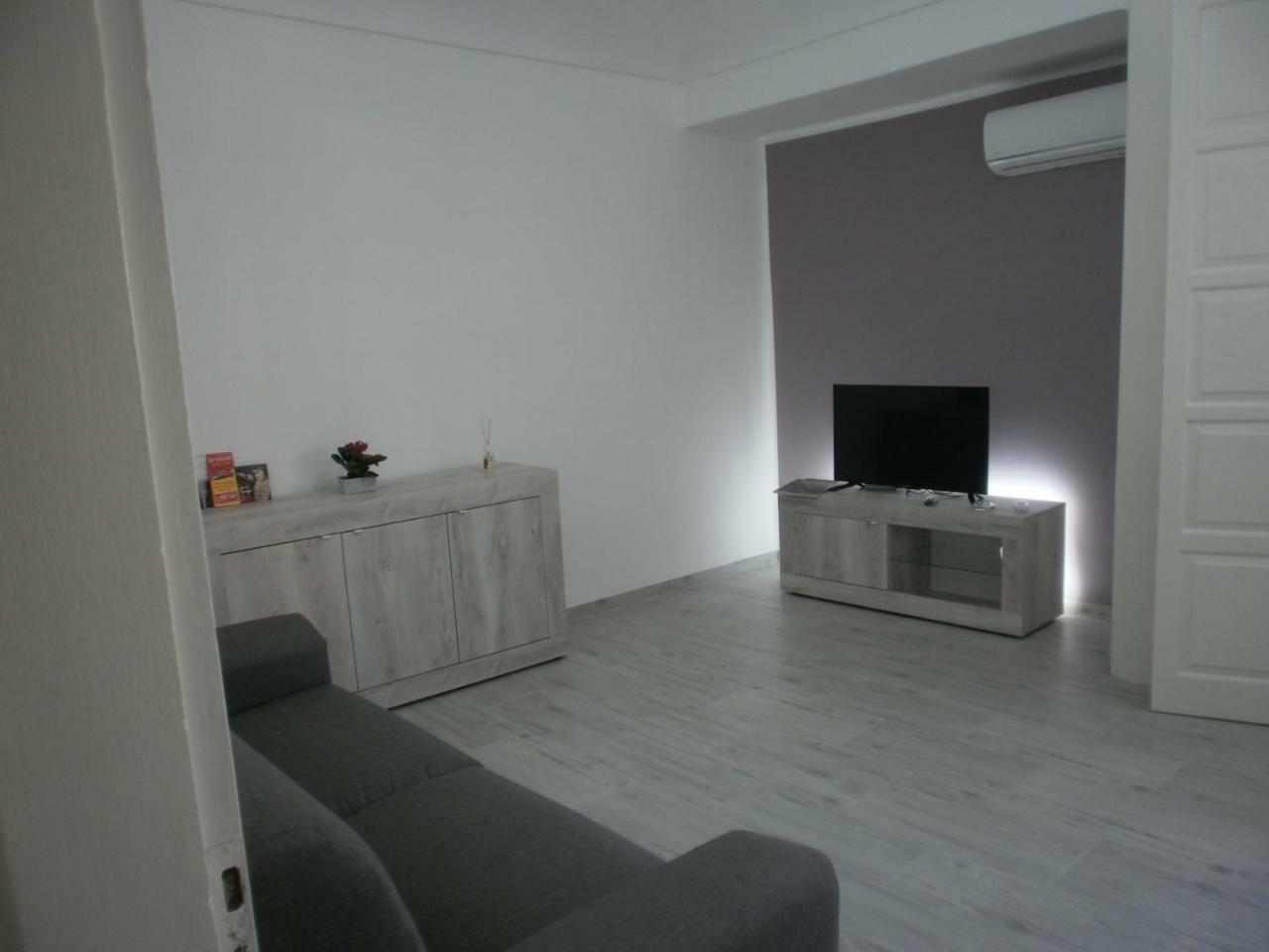 Casa Fean - Posto Auto Riservato Apartment Syracuse Exterior photo